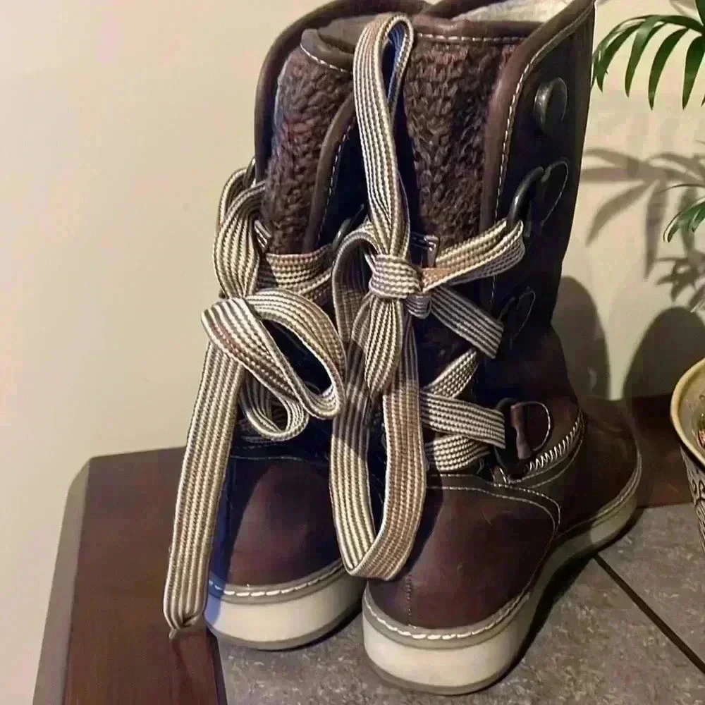 White Mountain TIVIA Boots
